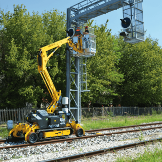 Platform Basket Canada’s Automatic Levelling Rail Boom Lifts 