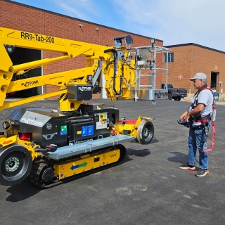 Remote-Controlled Rail Boom Lift Advantages