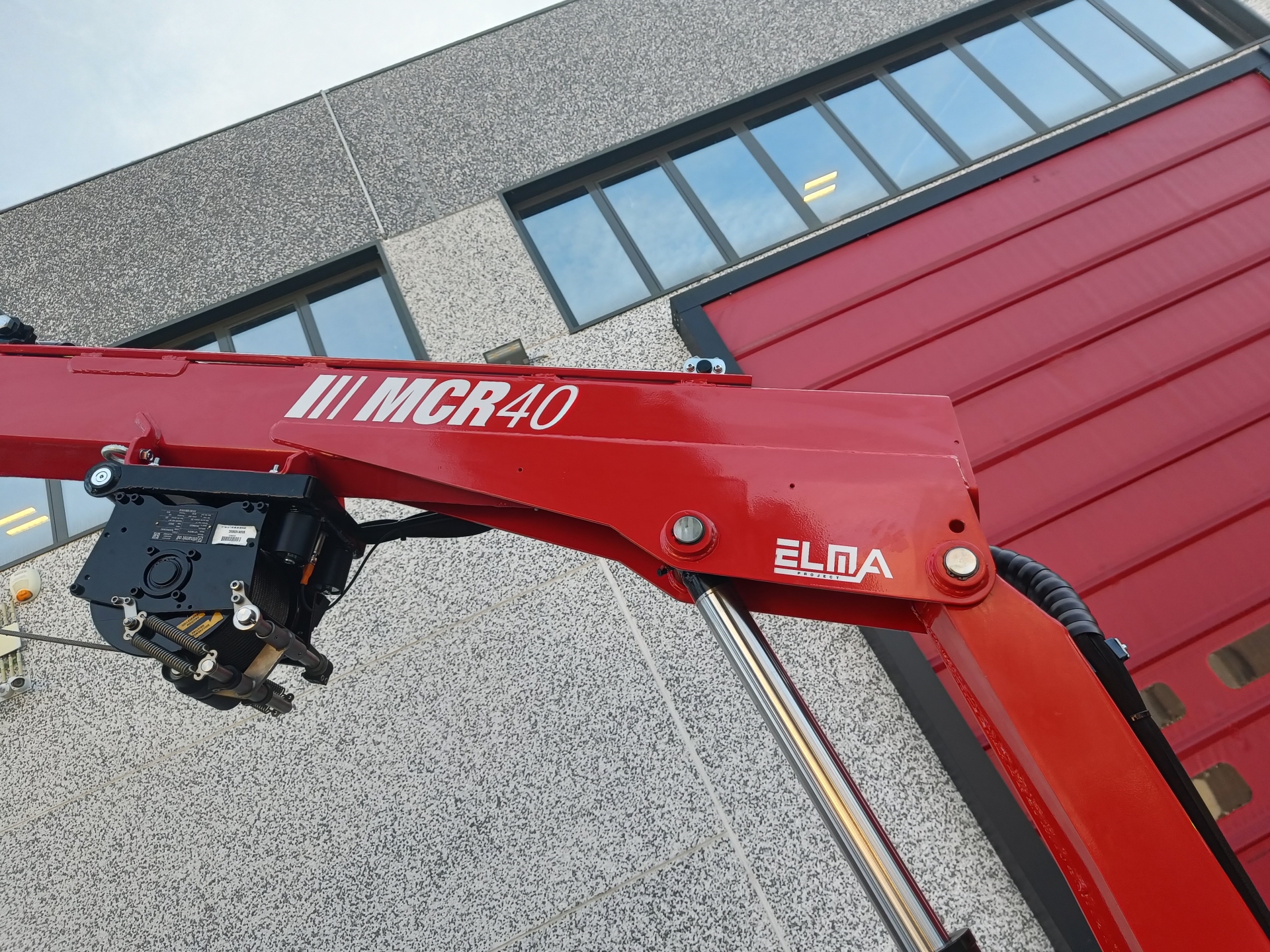 MCR 40 mini crane with crane arm working angle 80 degrees 